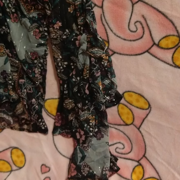 Long sleeve by&by blouse - Picture 3 of 4